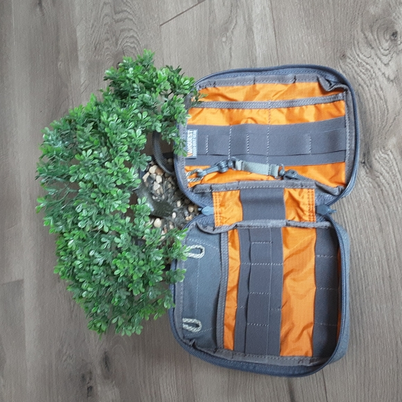 EDCM-Husky 2.0 Maximizer (Everyday-Day-Carry-Maximizer) - Picture 2 of 3